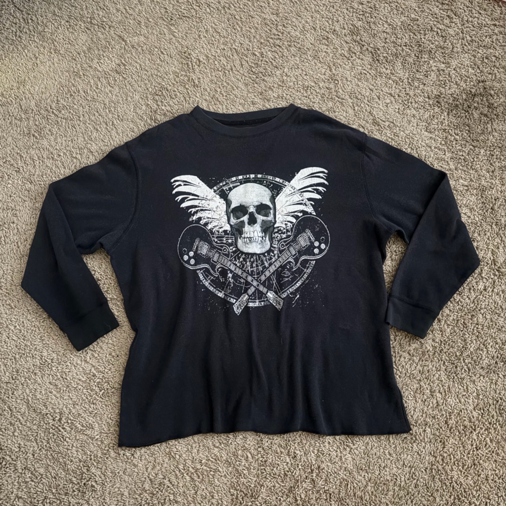 Black Long Sleeve Graphic Skull Shirt